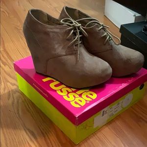 Taupe wedge booties